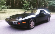1981 Porsche 928S-Competition package